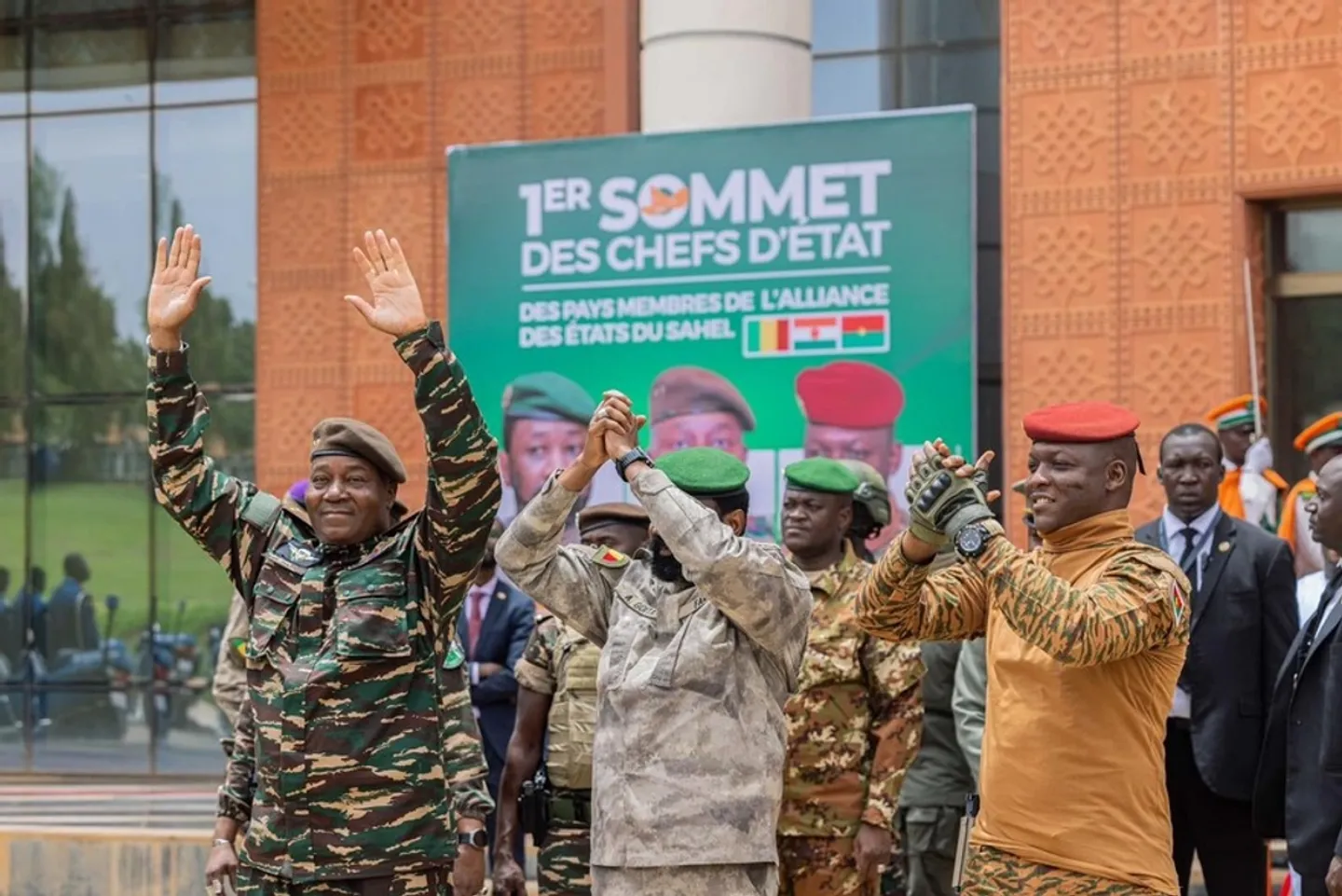Le Mali, le Niger et le Burkina Faso annoncent une force conjointe contre le terrorisme