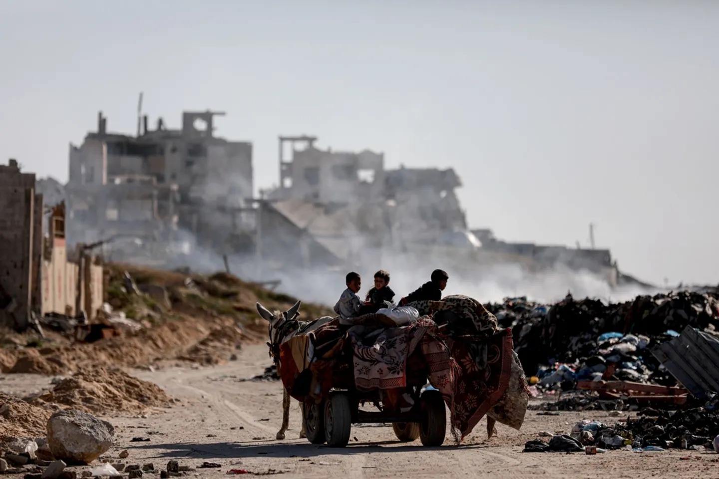'Zona pembunuhan': Israel kini menguasai setengah dari Gaza