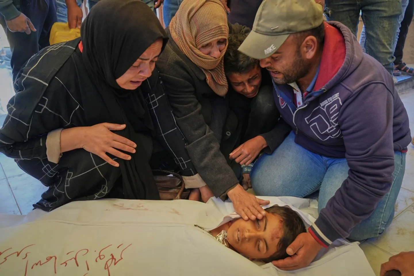 Gaza: 100 enfants tués par jour depuis le 18 mars, déplore l’UNRWA