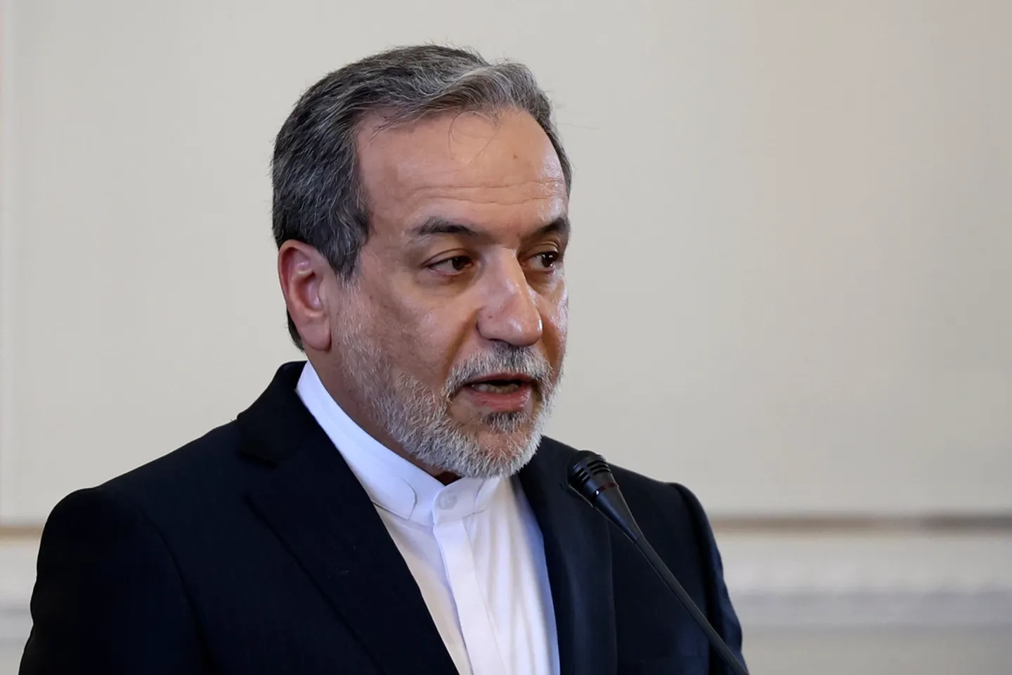 طهران: المفاوضات مع واشنطن تتقدم رغم استمرار الخلافات الجوهرية
