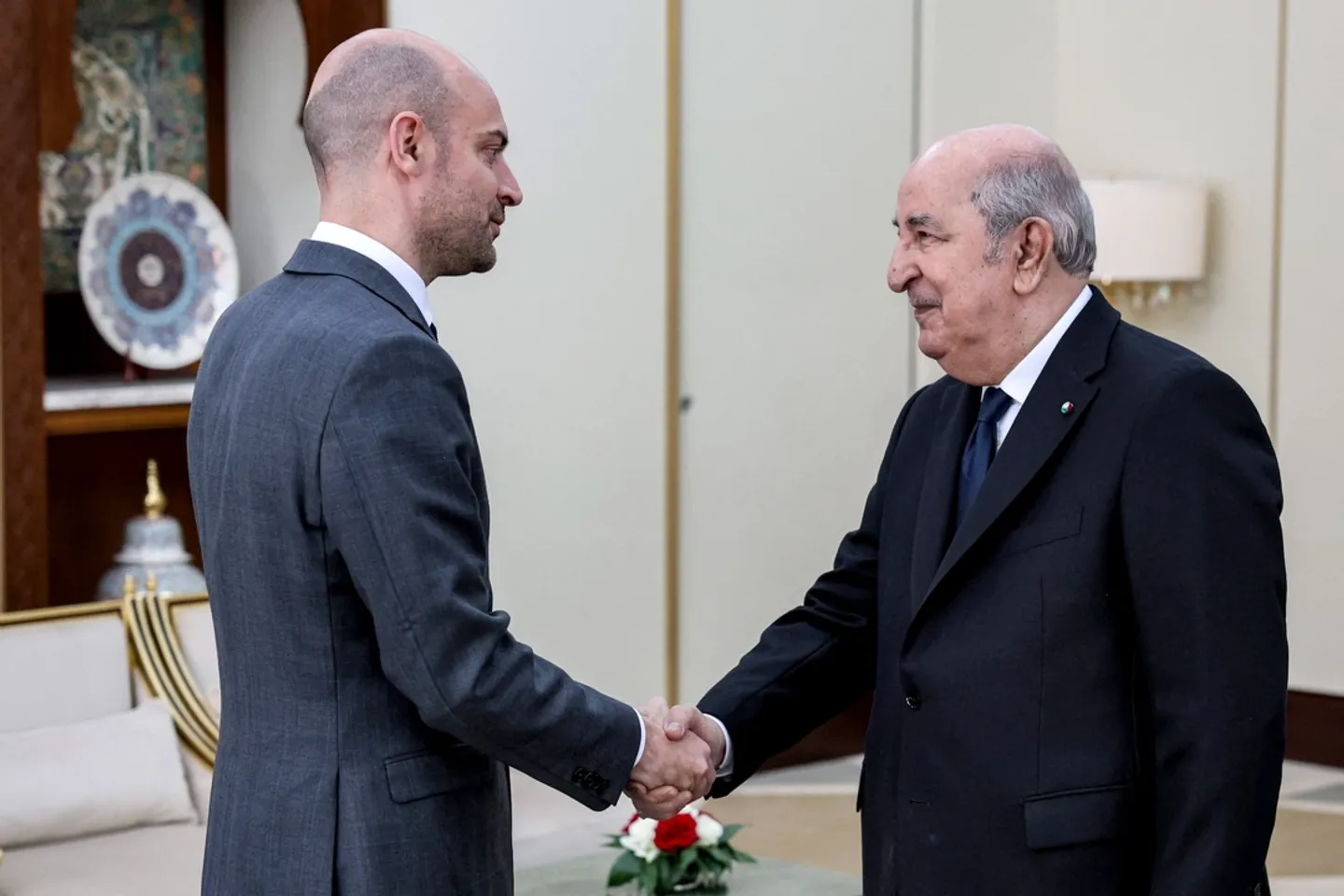 Le MAE français relance les relations diplomatiques entre Paris et Alger