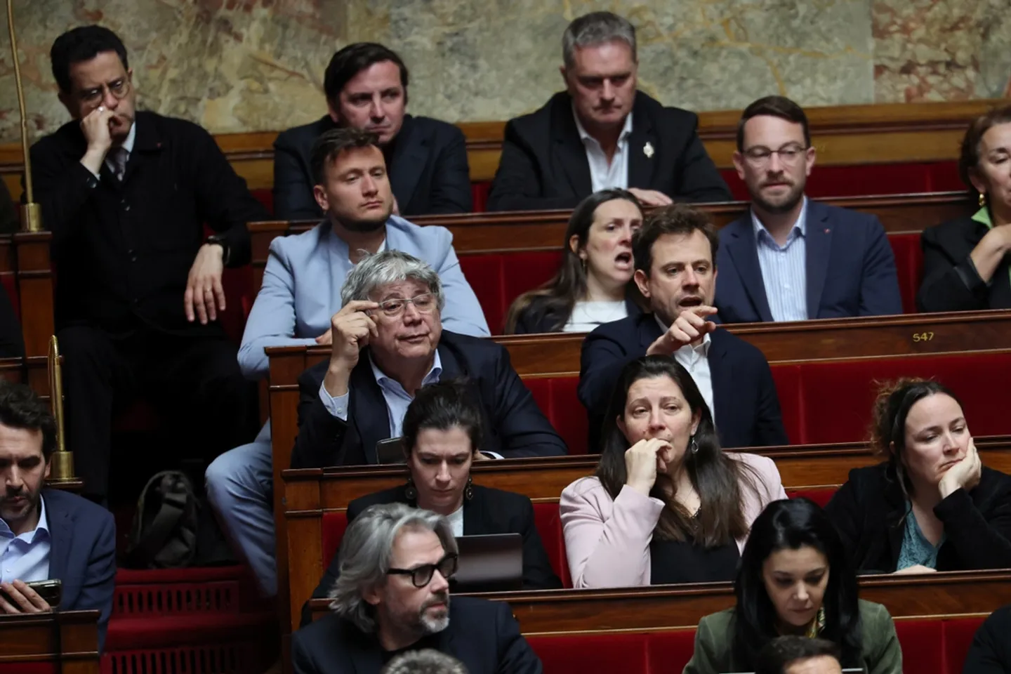 Fichés et répertoriés, les collaborateurs de LFI dans le viseur de l’extrême droite