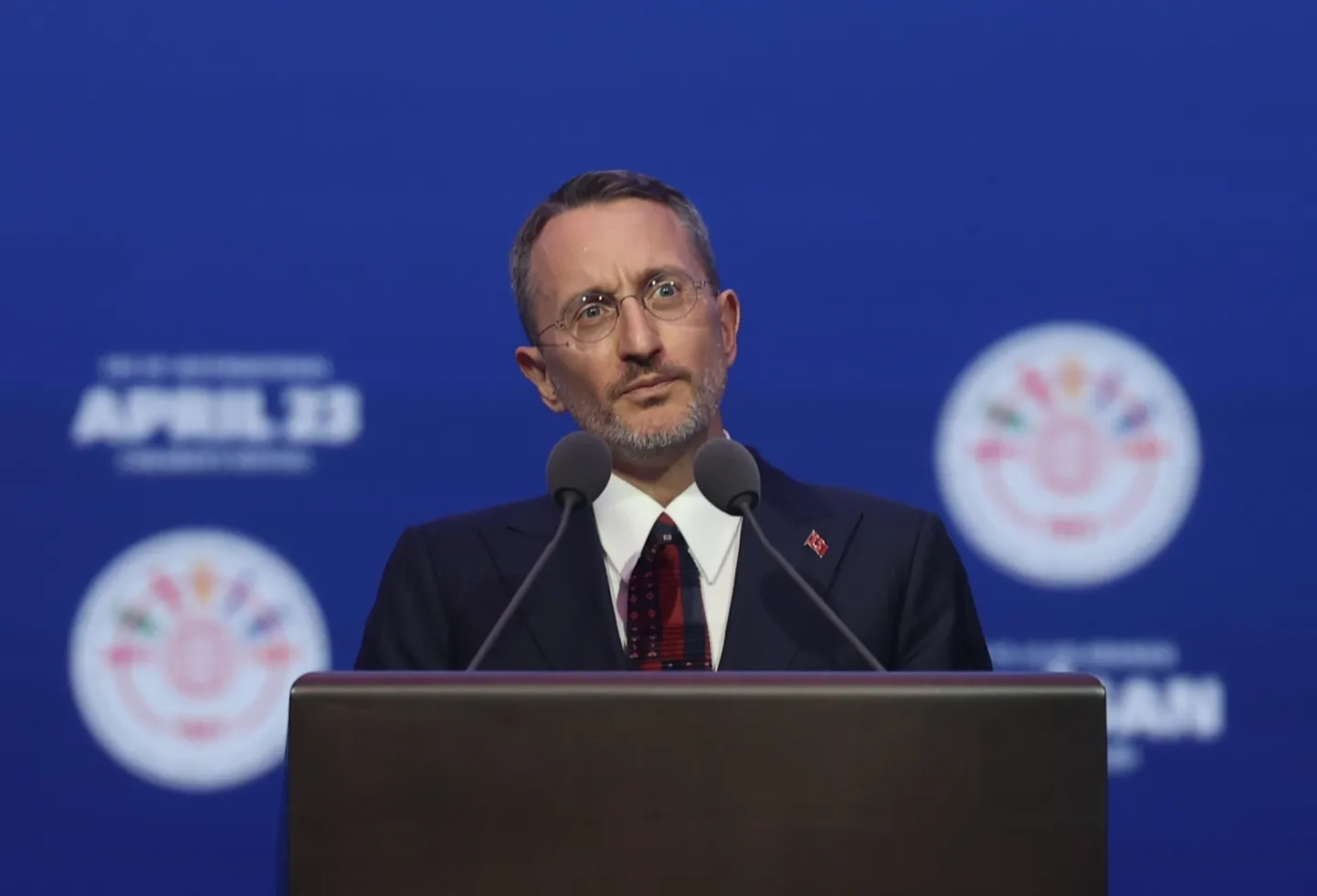 Turkije's hoofd communicatie Altun markeert 61e verjaardag van de publieke omroep TRT
