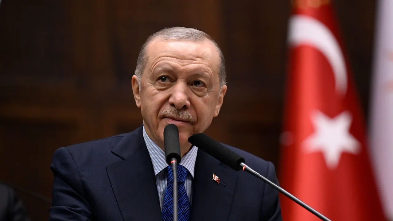 Эрдоган: «Трамптын Түркиянын сезимталдыктарын эске алган мамилесин кубаттайбыз»