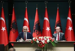 Rama dhe Erdoğan diskutojnë lidhjet dypalëshe dhe çështjet rajonale