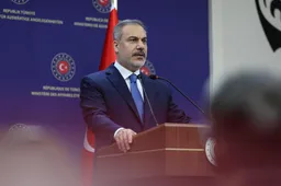 НАТО соберется в Турции перед июньским саммитом
