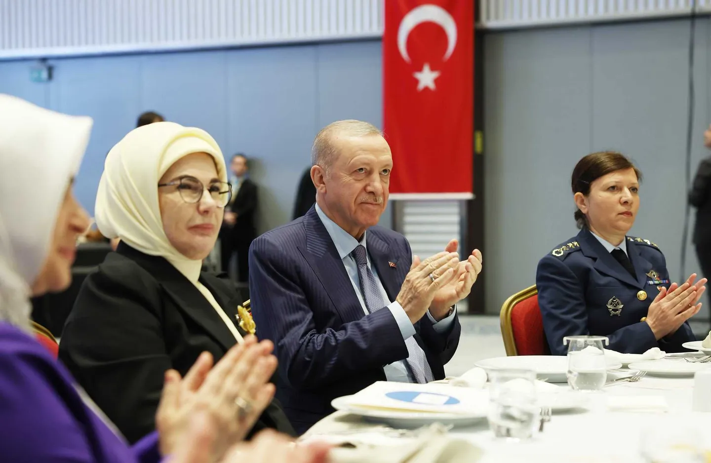 أمينة أردوغان في يوم الأم: كل أم هي مصدر إلهام للإنسانية جمعاء