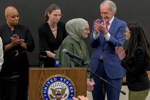 Gjykata amerikane rrëzon çështjen e dëbimit të studentes turke Rumeysa Ozturk