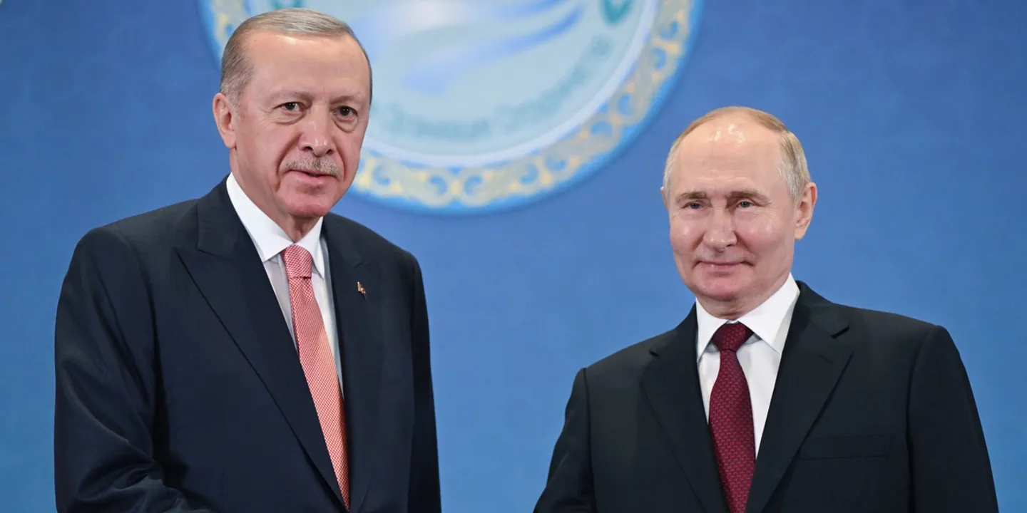 Putin propõe conversações de paz com a Ucrânia a realizarem-se na Türkiye