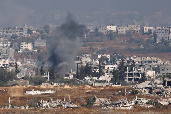 Israel bombs school-turned-shelter in Gaza