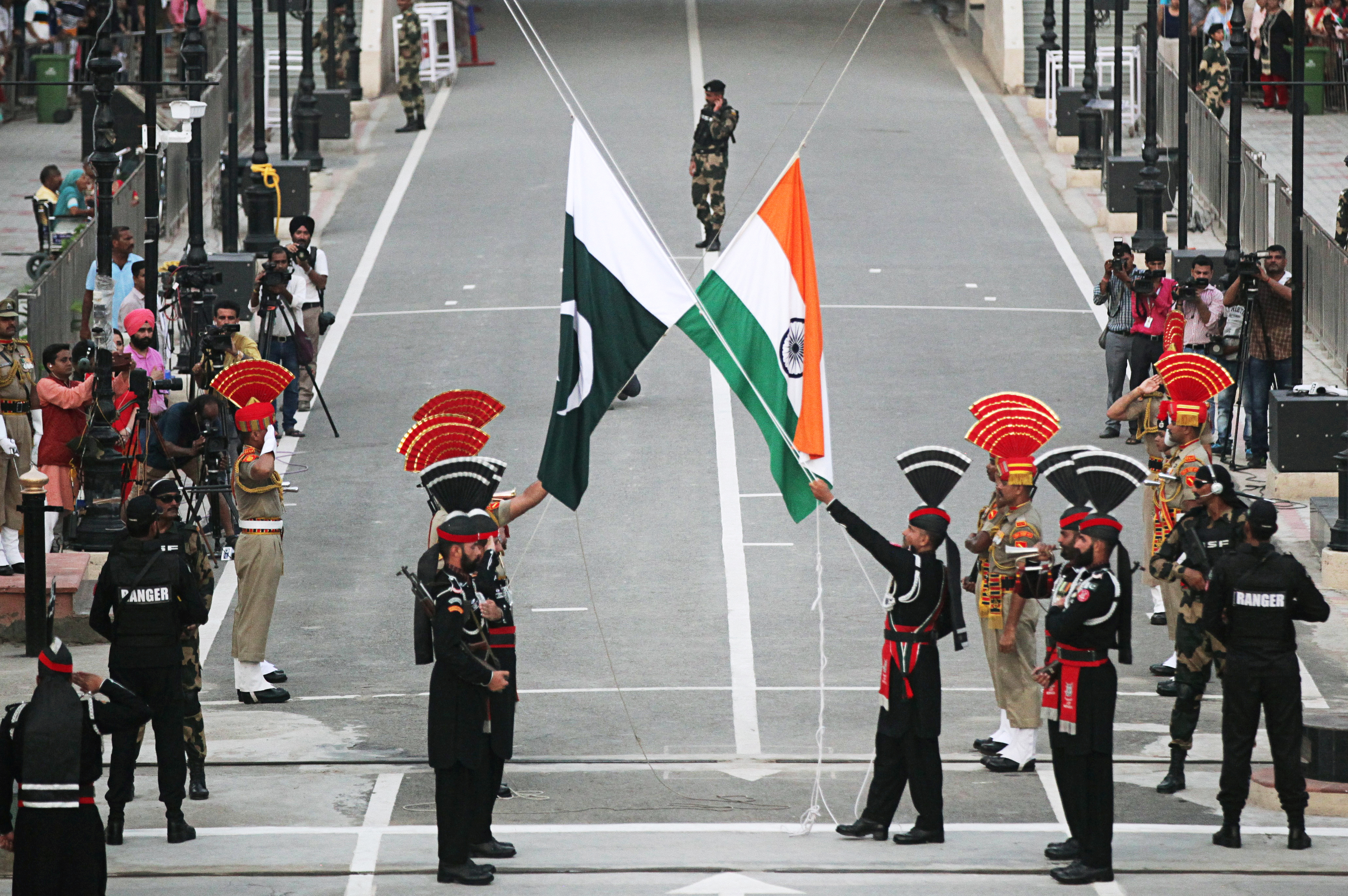 India, Pakistan military chiefs' talks set for Monday evening, Indian army says