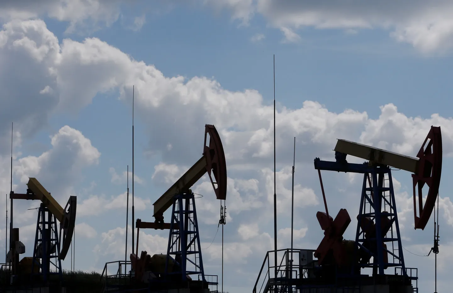 Оптимизм растет — нефть дорожает