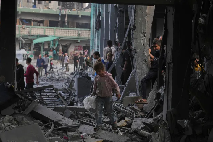 Israel resumes Gaza genocide after release of US-Israeli captive