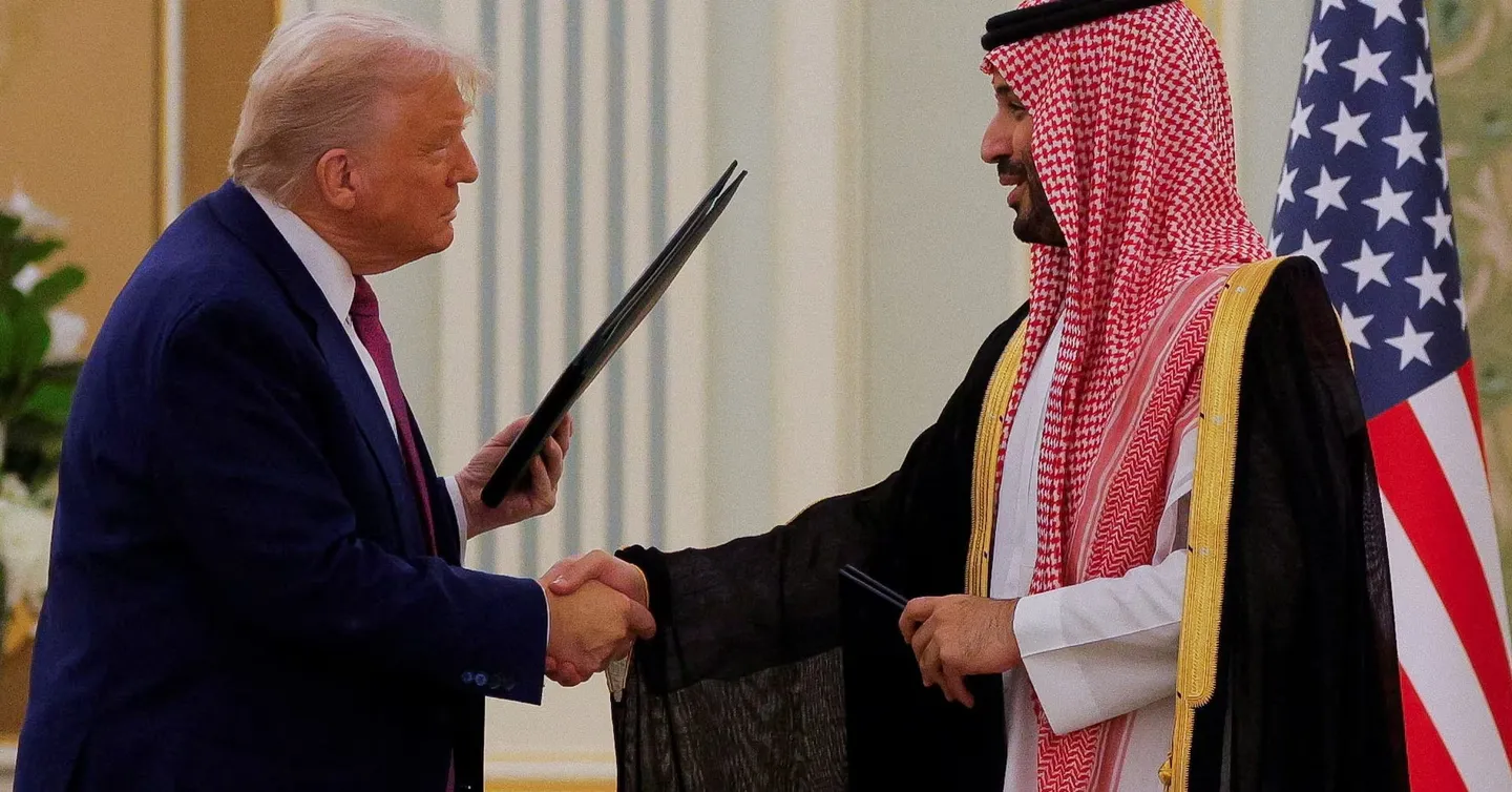Трамп подписал с Эр-Риядом сделку на $142 млрд