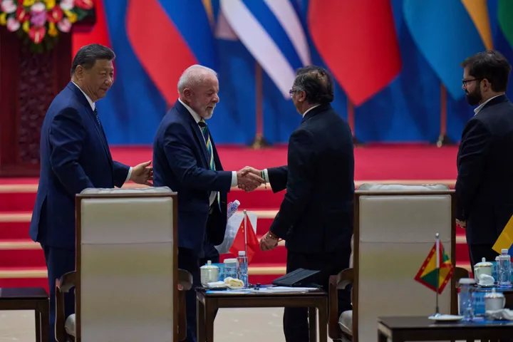 Visado y tránsito más flexibles: así sigue China acercándose a Latinoamérica
