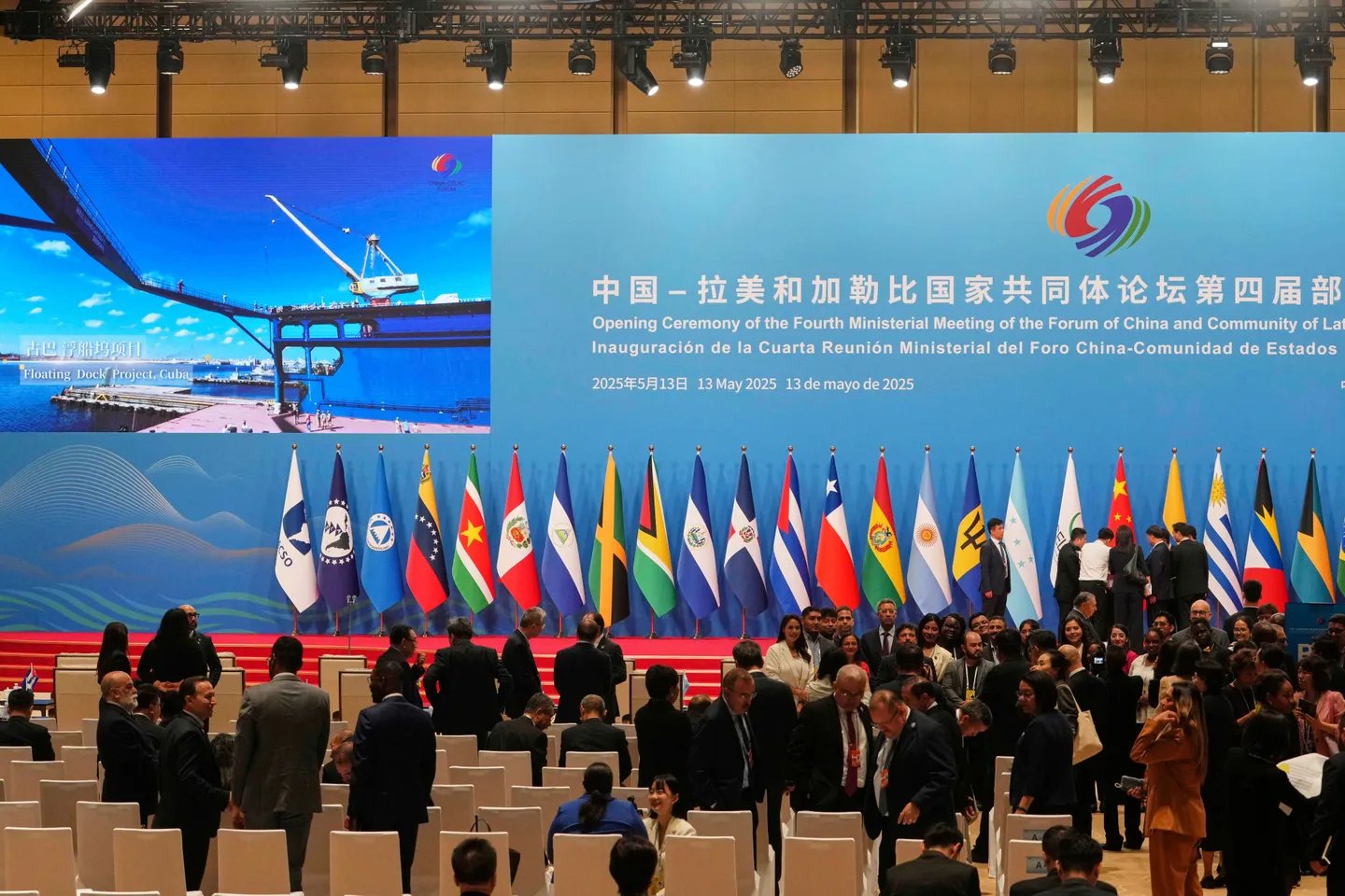 China refuerza lazos estratégicos con América Latina en Foro CELAC-China
