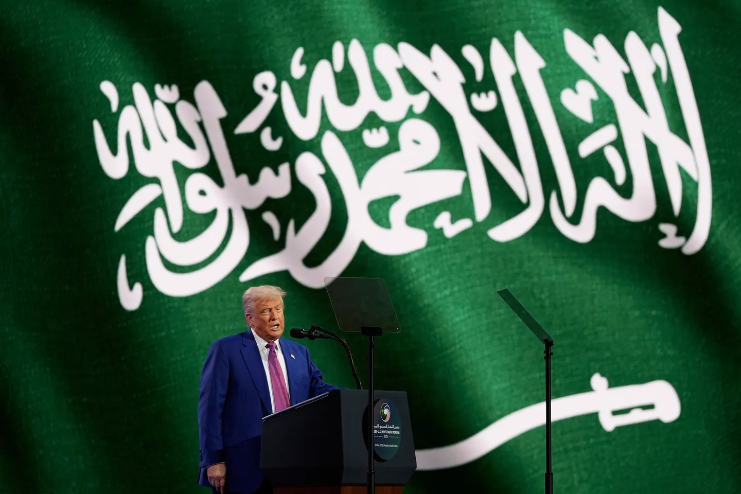 US tells India and Pakistan to maintain ceasefire brokered by 'peacemaker' Trump