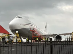Trump faces backlash over plan to accept Boeing gift from Qatar