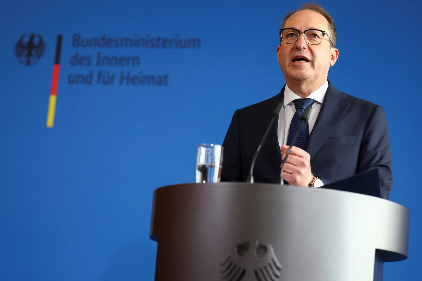 Dobrindt macht sich Bild von polnischer Grenze zu Belarus