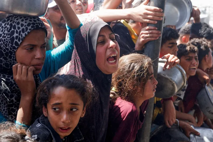 2780 شهيداً في غزة منذ استئناف العدوان.. و"الصحة العالمية": الجوع سيؤثر على جيل كامل بالقطاع