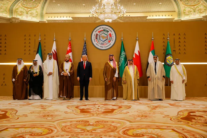 Gulf states warn US intervention in Iran could destabilise the region