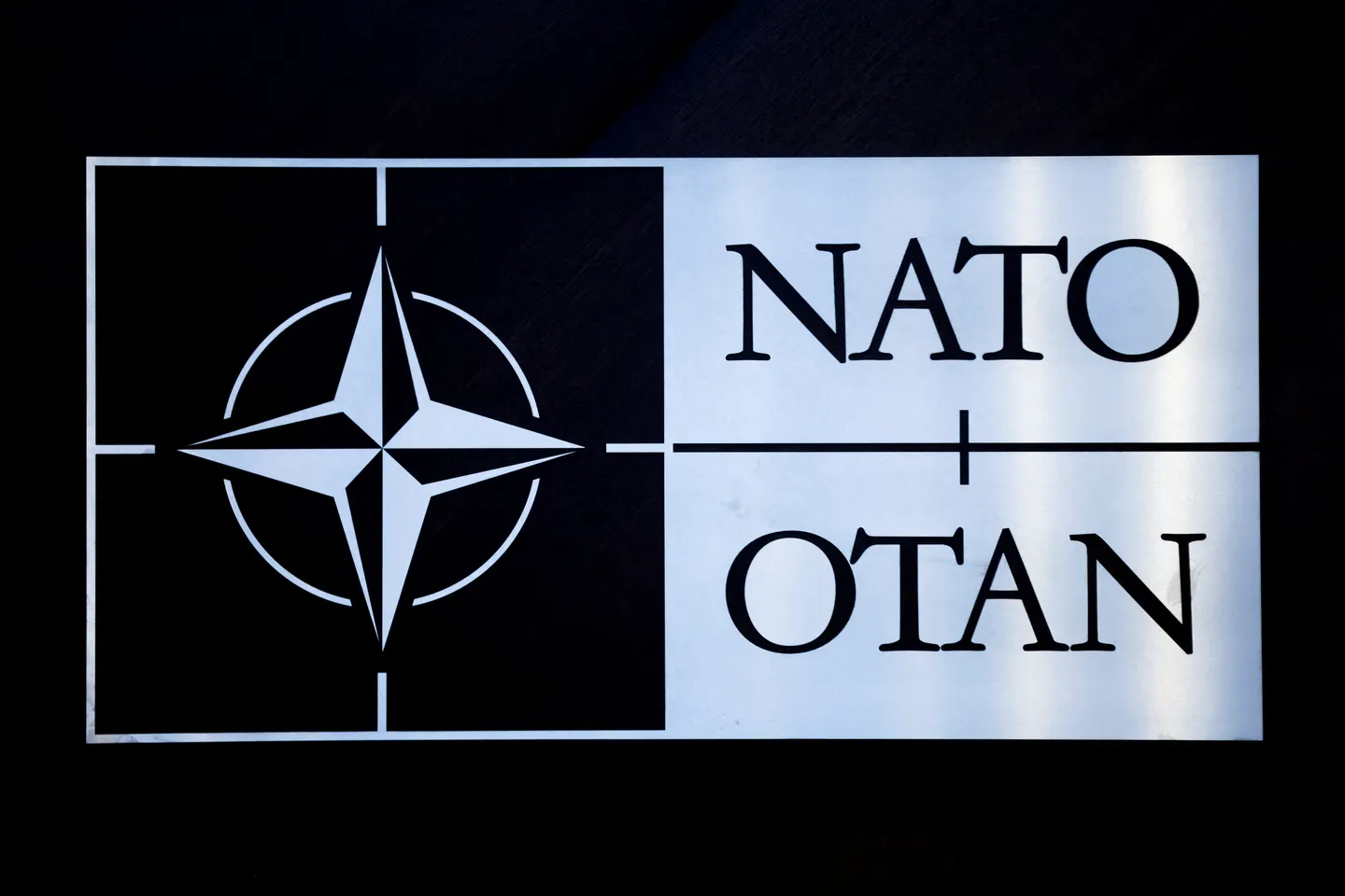 NATO-ja: Vëzhgojmë me shqetësim aktivitetet kibernetike dashakeqe me burim nga Kina