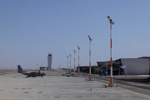 Voos apoiados por Israel retiram palestinianos de Gaza sob o pretexto de "ajudar os muçulmanos"