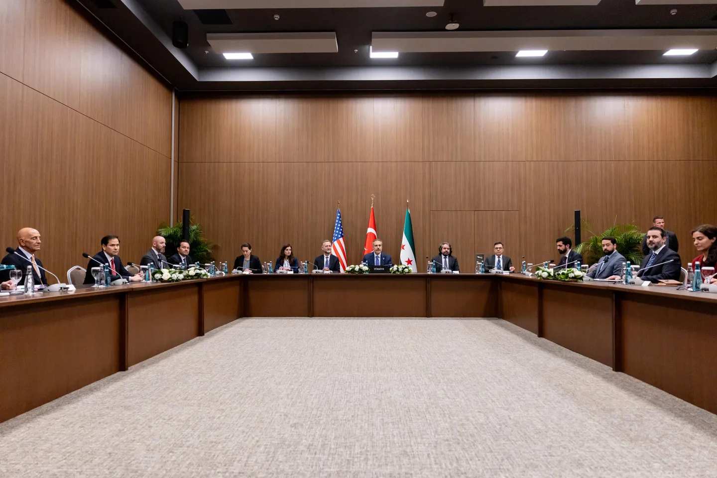 Turkish, Syrian foreign ministers, US secretary of state hold trilateral meeting in Antalya