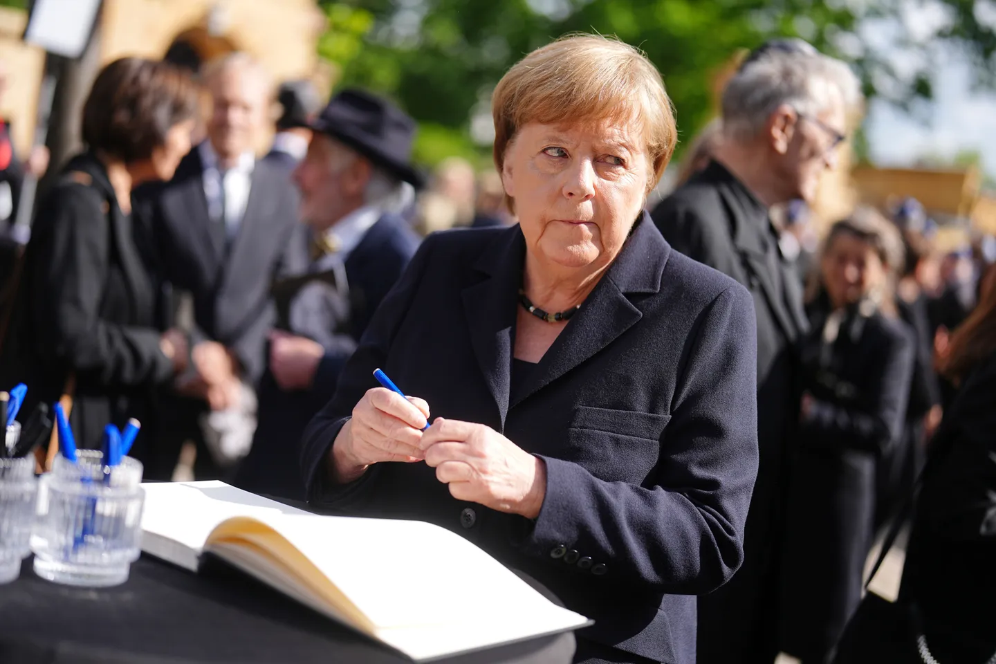 Niemcy: mężczyzna planował zamachy na czołowych polityków