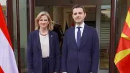 Kryediplomatja austriake rithekson mbështetjen për perspektivën evropiane të Maqedonisë së Veriut