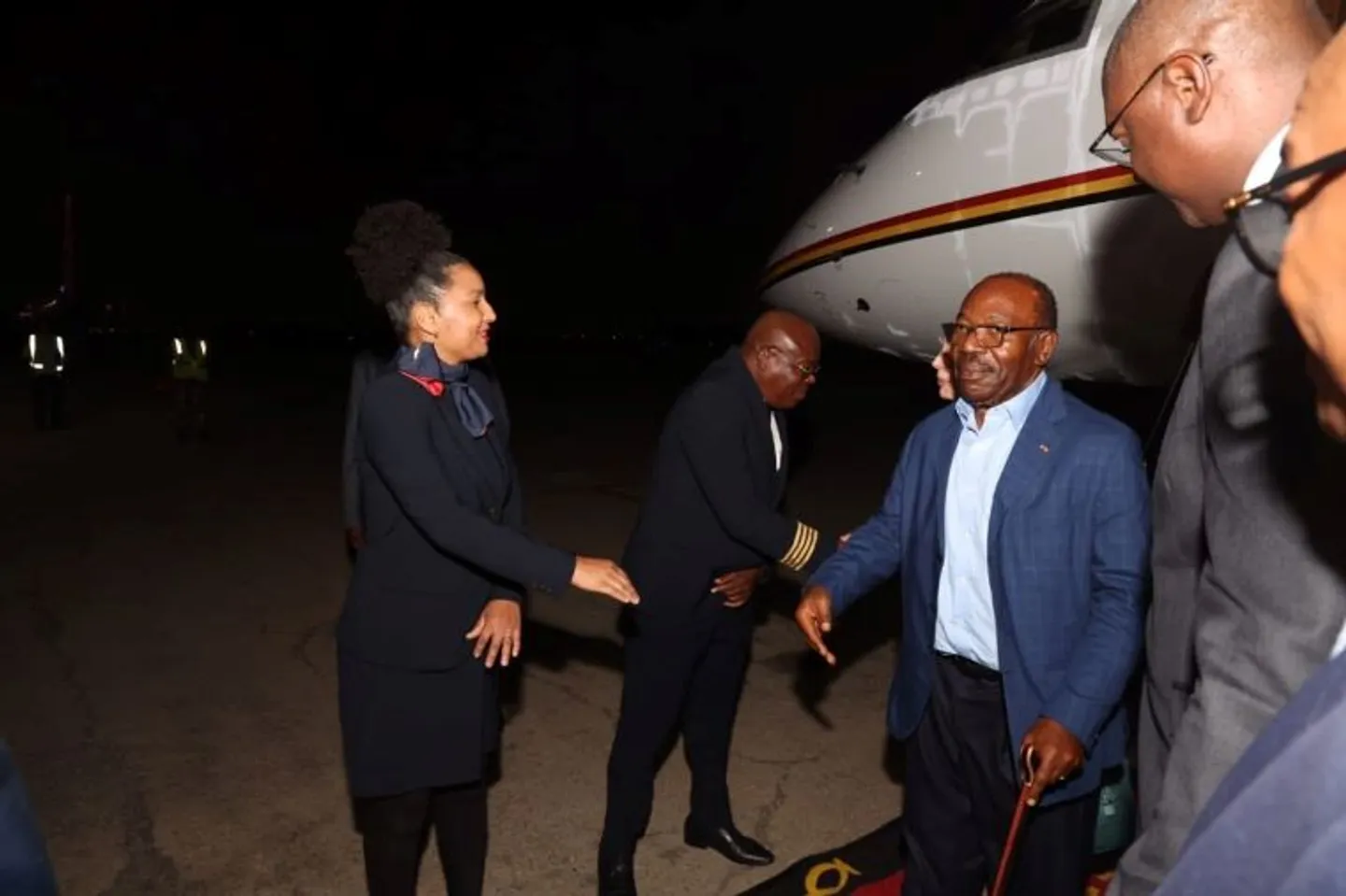 Rais wa zamani wa Gabon aelekea Angola na familia yake