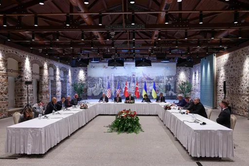 Počeli razgovori između SAD-a, Ukrajine i Turkiye pod vodstvom turskog ministra vanjskih poslova