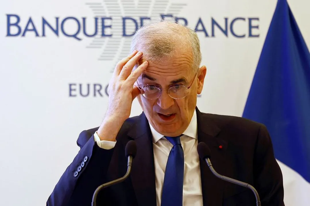 L'économie est menacée d’un “étouffement progressif”, selon le gouverneur de la Banque de France