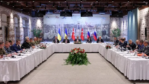 Russia, Ukraine agree to largest prisoner swap in Türkiye-brokered peace talks