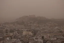Saharska prašina prekrila grčke gradove, uključujući Atinu