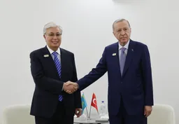 Erdogan i kazahstanski kolega razgovarali o bilateralnim odnosima
