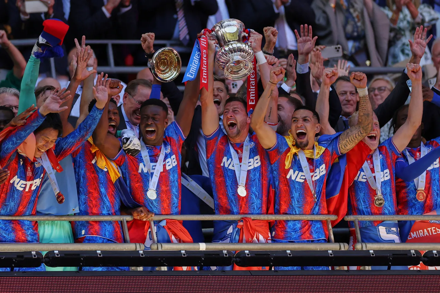 Crystal Palace stun Man City to win FA Cup for first time