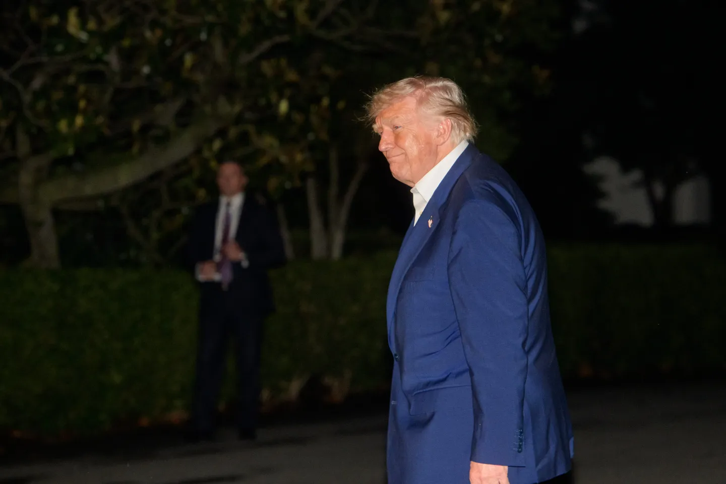 Trump najavio razgovore sa Putinom i Zelenskim o prekidu vatre