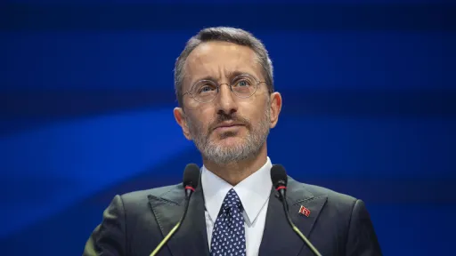 فخرالدین آلتون برای راهپیمایی روز ترک در آمریکا پیام ویدئویی ارسال کرد