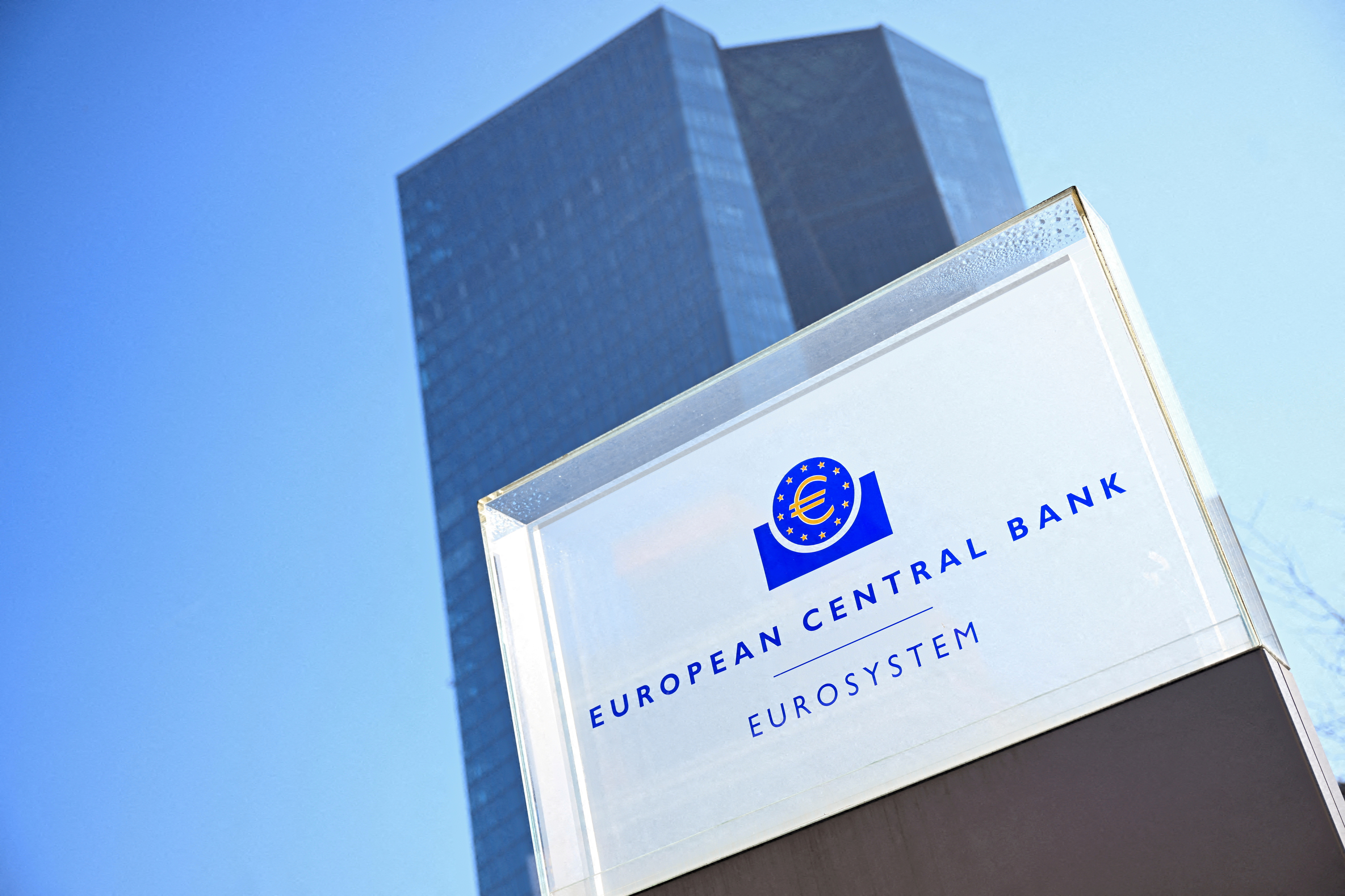 ECB mulls cutting interest rates due to global trade tensions — report