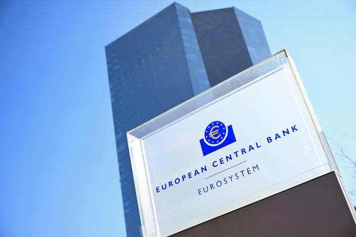 ECB mulls cutting interest rates due to global trade tensions — report