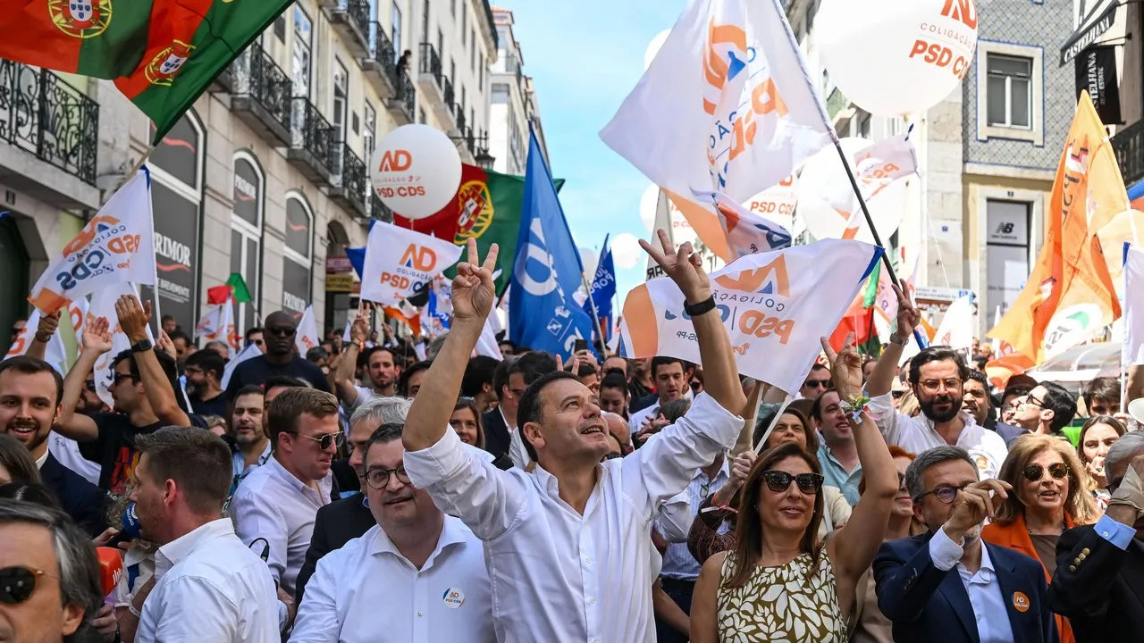 Realiza-se em Portugal a terceira eleição antecipada em três anos com uma disputa renhida