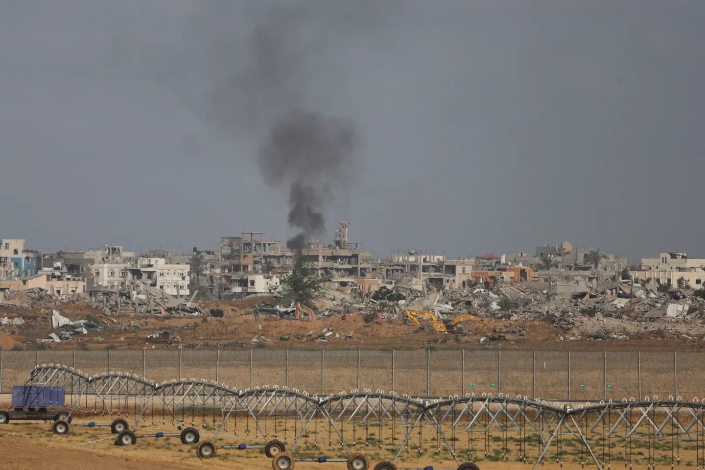 Britania, Franca dhe Kanadaja kërcënojnë Izraelin me sanksione nese ofensiva në Gaza vazhdon