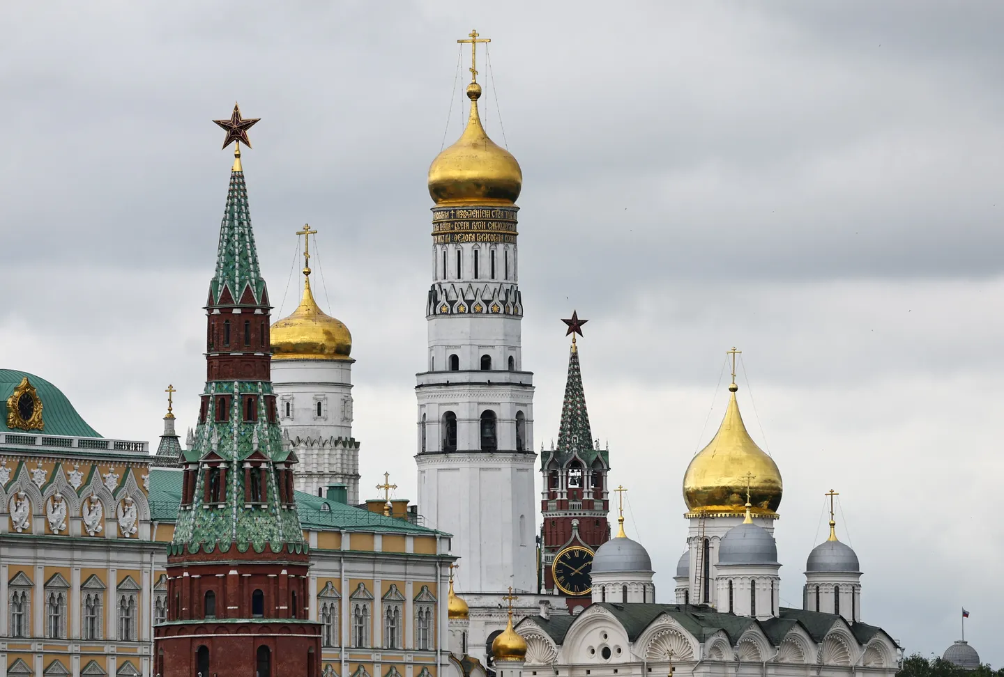 Россия не согласна на Ватикан?