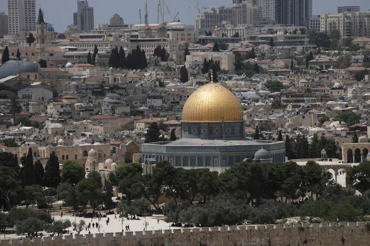 Isroillik noqonuniy ko‘chmanchilar al - Aqso jome' masjidiga bostirib kirdi