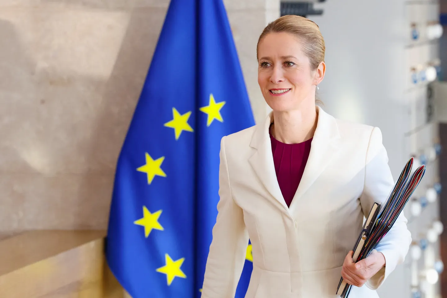 ЕС снимает санкции с Сирии