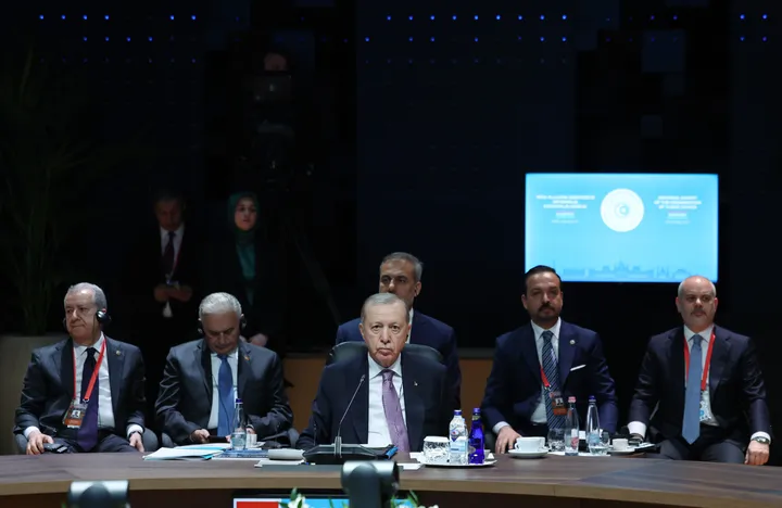 Erdo‘g‘an Vengriyada Turkiy Davlatlar Tashkiloti sammitida ishtirok etadi