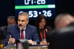 Kryediplomati turk Fidan mban fjalim në Samitin Joformal të Organizatës së Shteteve Turke në Hungari