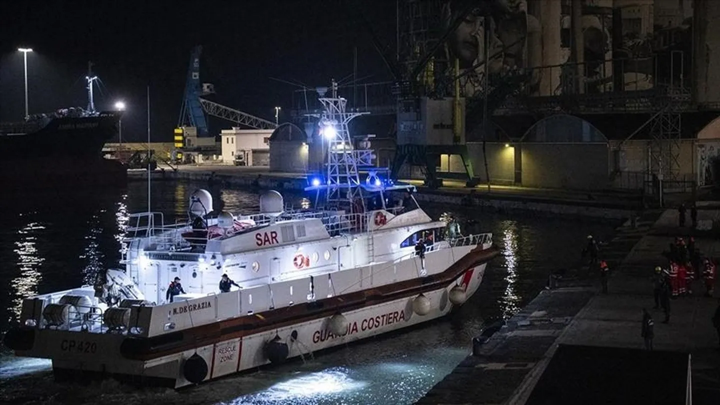 Parlamenti italian miraton ligjin për transferimin e migrantëve të parregullt në Shqipëri