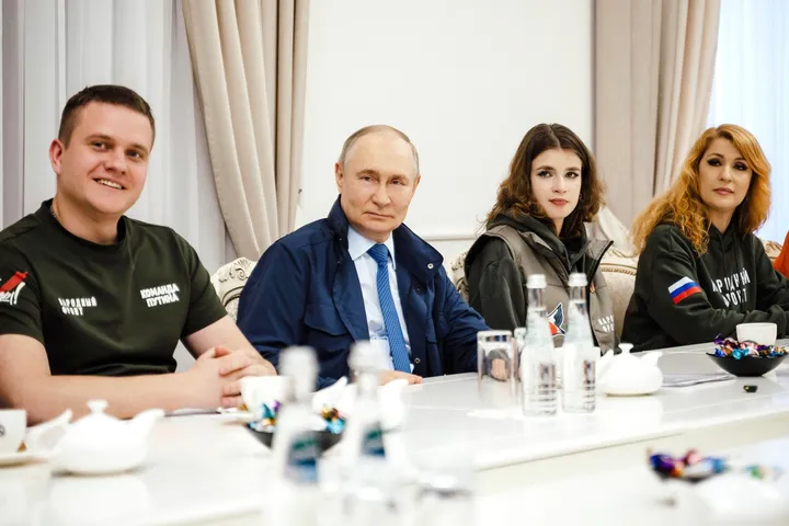 Putin makes first trip to Kursk since regaining control from Ukraine